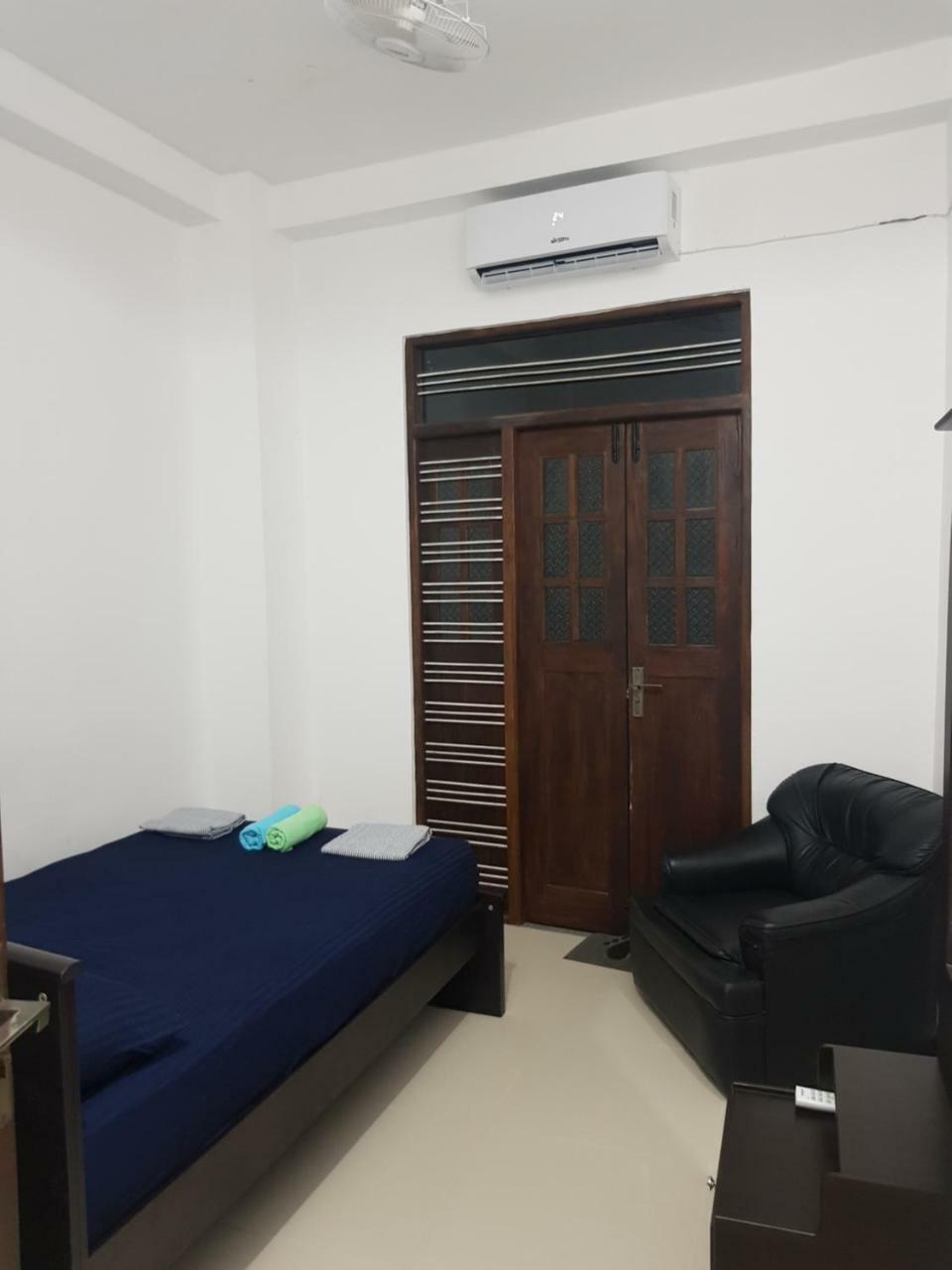 Steps Backpackers Hostel Colombo Exterior photo